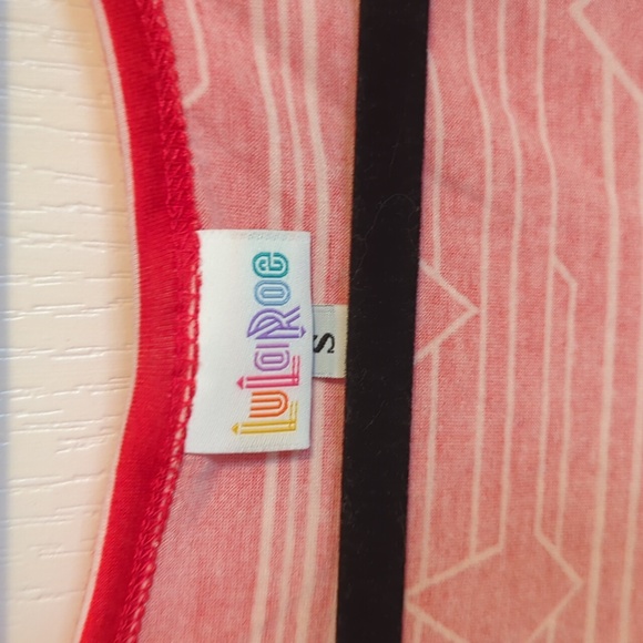 Lularoe dress nwt beautiful red color sz s - Picture 3 of 3